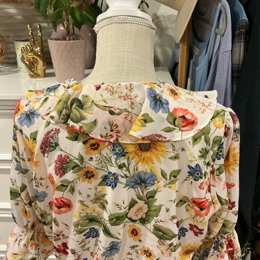 Philosophy | Floral Blouse size L NWT - Picture 5 of 12